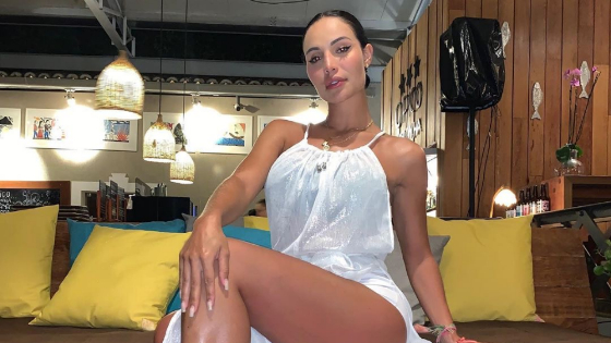 Aline mineiro em cena quente de sexo no filme 